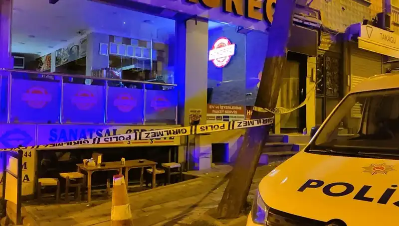 Üsküdar'da Çöp Kavgası: Komşular Arasındaki Gerilimde Hayatını Kaybeden Var