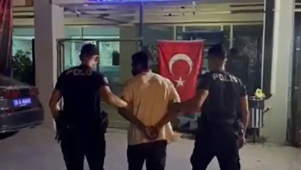 İzmir’de 18 Yıl Hapis Ceza Süreçlerini Geride Bırakan Firari Yakalandı