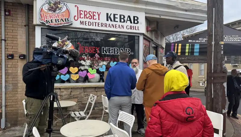 Türk Aile ABD'de Trumpzede Oldu: Yeşil Kart Beklerken Gözaltına Alındılar