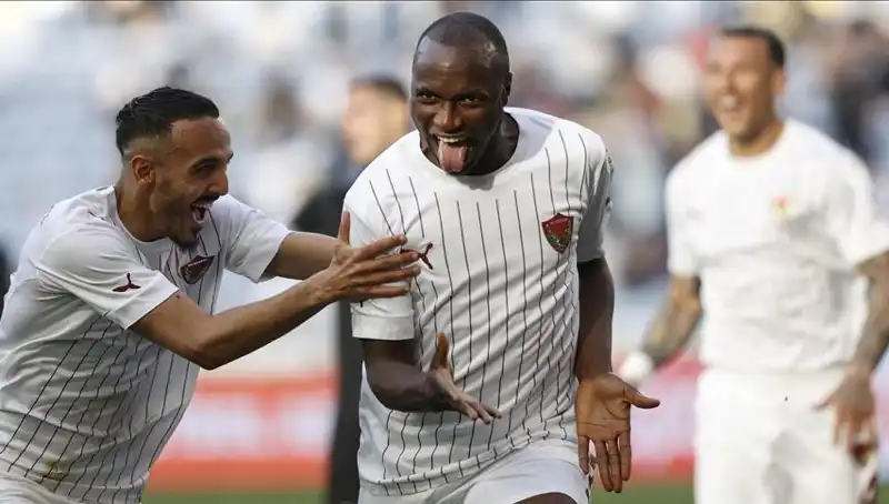 Süper Lig'de 36. Hafta Mücadeleleri Başlıyor: Takımlar ve Beklentiler