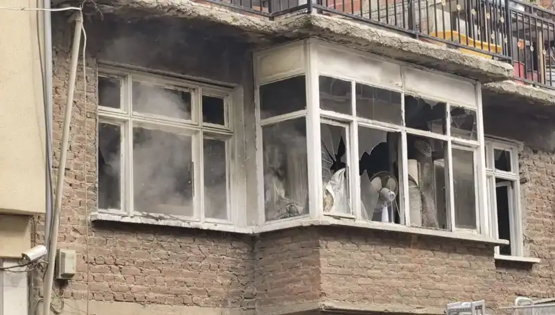 Bursa’da Korkunç Yangın: İki Katlı Ev Alev Alev Yandı