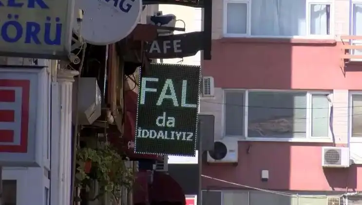 Fal Bakanlara Dikkat! Para Karşılığı Falcılığa Hapis Cezası Geliyor