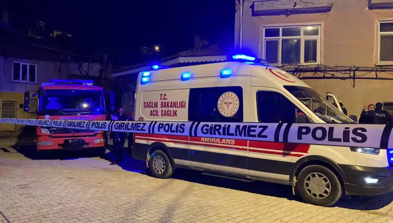 Yaşlı Adamın Korkunç Ölümü: Evinde Yangın Sonrası Bulundu