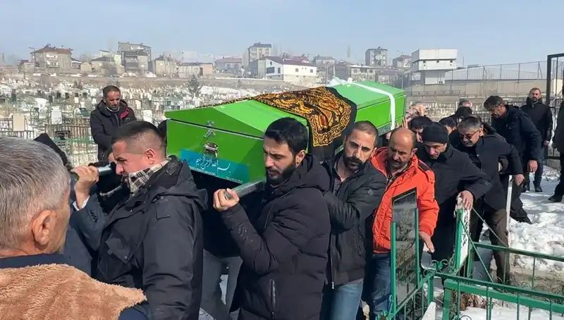 Elektrik Çarpması Sonucu Hayatını Kaybeden Genç Kız Son Yolculuğuna Uğurlandı