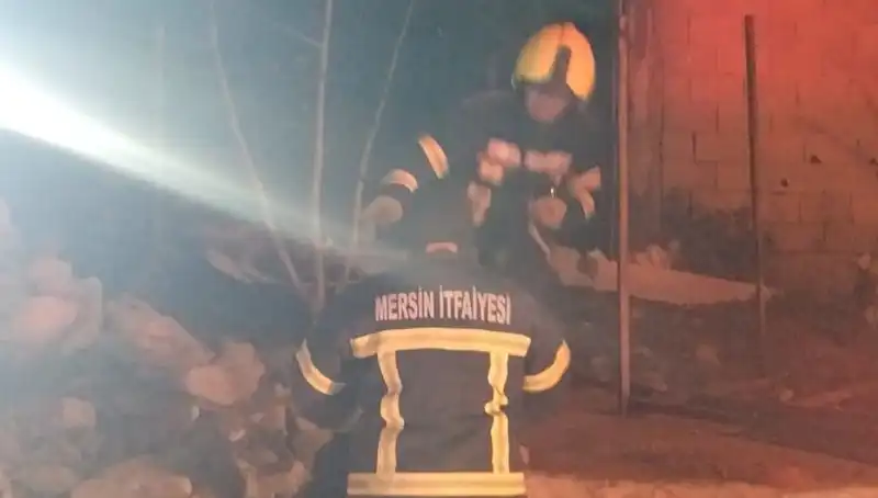Çaresizlik İçindeki Yaşlı Adam Yangında Hayatını Kaybetti