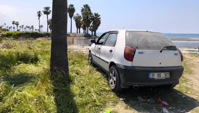 Arabasında Başından Vurulmuş Halde Bulunan Kişinin Gizemi Çözülüyor!