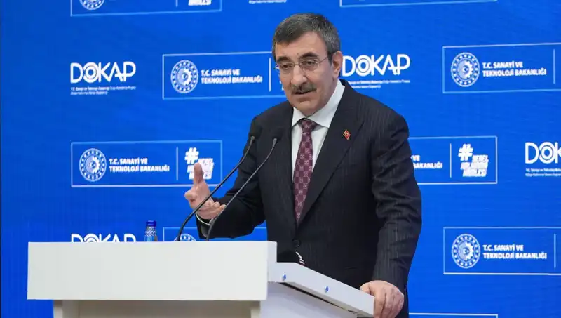 Cevdet Yılmaz: Enflasyonla Mücadelede Kararlıyız, Ekonomik İstikrar İçin Çalışıyoruz