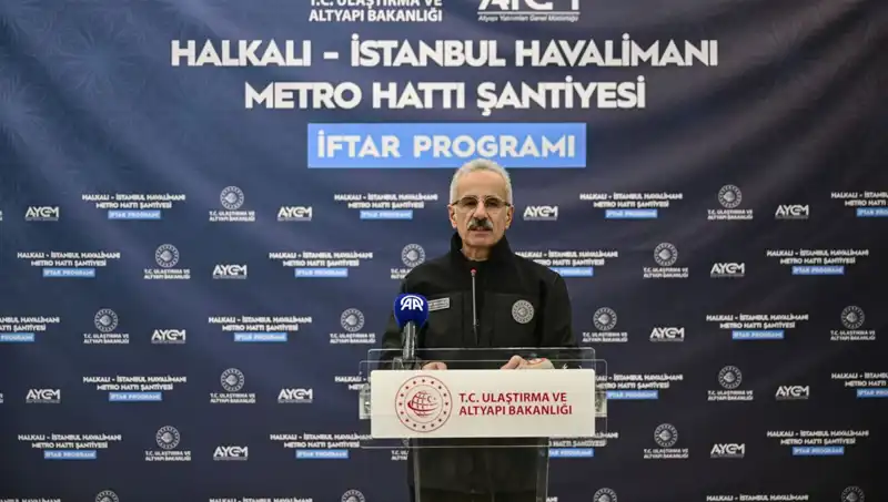 Bakan Uraloğlu: Halkalı-Gayrettepe Arası Seyahat Süresi 57 Dakikaya İnecek!
