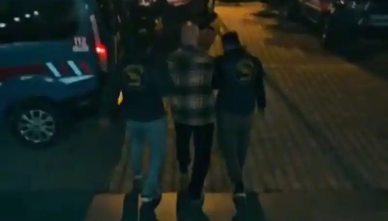 Antalya'da Ünlü Rus Mafya Üyesine Şok Gözaltı Operasyonu