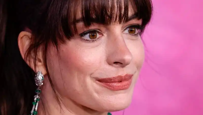 Hollywood Yıldızlarının Korkunç Estetik Trendleri: Ölü Deri Enjeksiyonu