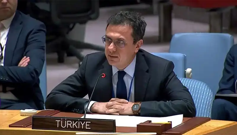 Savaşın Eşiğindeki Orta Doğu: Keçeli, İsrail’in Suriye Hava Saldırılarını Durdurması Gerektiğini Vurguladı