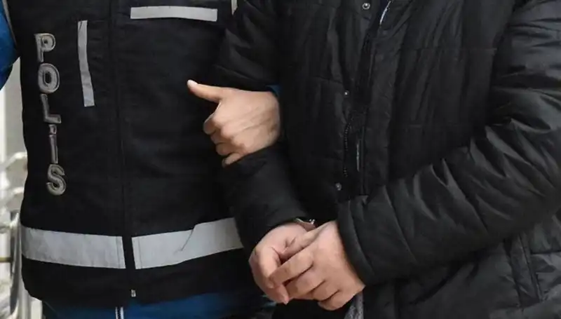 Türkiye'de FETÖ Terör Örgütüne Yönelik Dev Operasyonlar Sürüyor