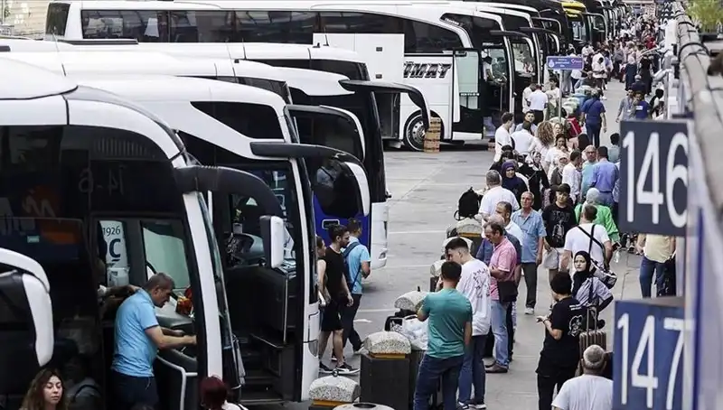 İstanbul'dan Göç Edenlerin Sayısı 369 Bin 453'e Ulaştı: Nedenleri ve Sonuçları