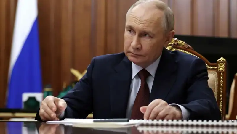 Putin’in "Dijital Gulag" Planı: Rusya’daki Her Cihazda İzleme Sistemi Mi Kuruluyor?