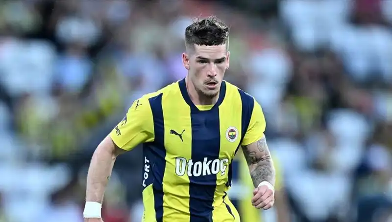 Ryan Kent’in Yeni Takımı: Futbolseverleri Heyecanlandıran İmza!