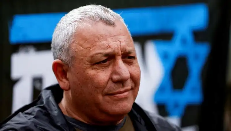 İsrail'de Siyasi Deprem: Gadi Eisenkot İstifa Etti, Sırada Ne Var?