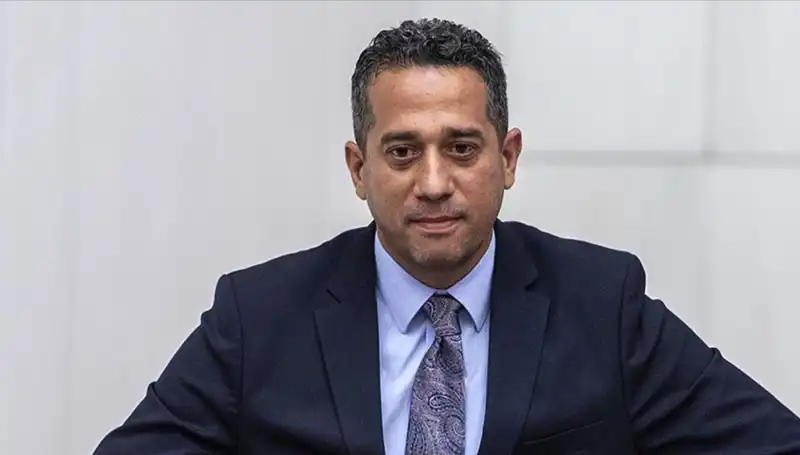 Ali Mahir Başarır: CHP'nin Parlayan Yıldızı ve Siyasi Eserleri