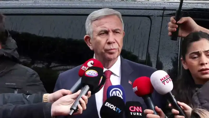 Mansur Yavaş, Dilek İmamoğlu’nu Ziyaret Etti: Hukukun Önemi Vurgulandı