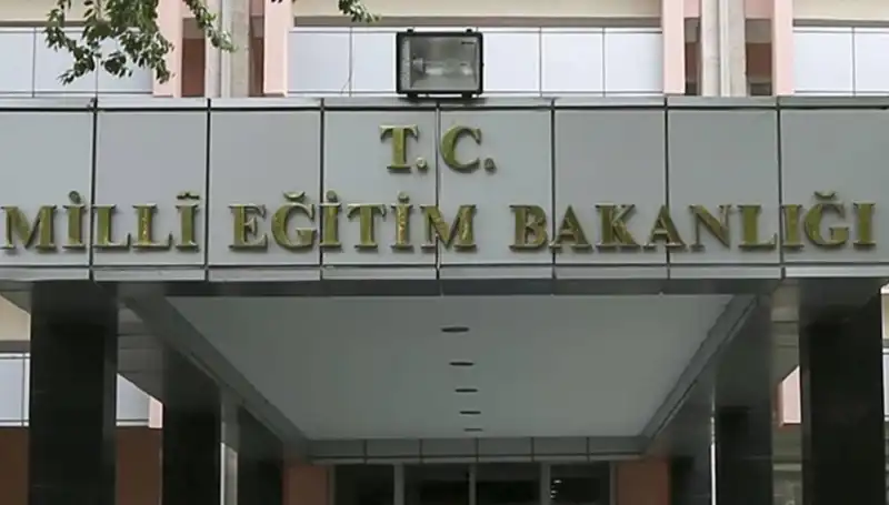 MEB'den Kritik Uyarı: Bakanlık Adını Kullanan Dolandırıcılara Dikkat!