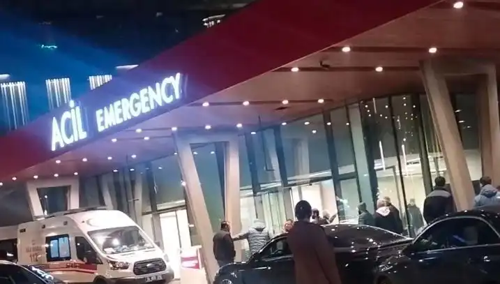 Dışarıda Telefon Görüşmesi Yapan Genç Adam, Silahlı Saldırıda Hayatını Kaybetti