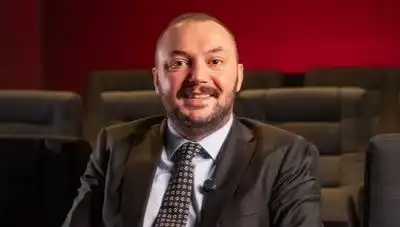 Siyaset Bilimci Onur Alp Yılmaz’a Soruşturma: Neden Bu Kadar Tartışmalı?