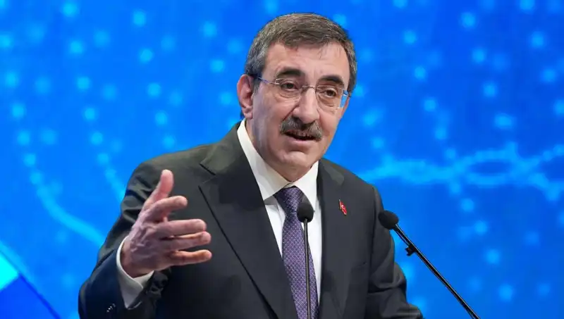Cevdet Yılmaz'dan Boykot Çağrılarına Cevap: Sorumluluk ve Birlik Mesajı