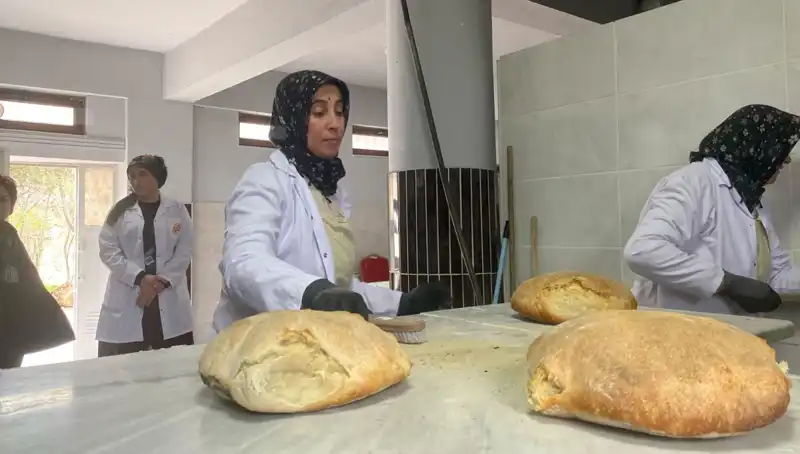600 Yıllık Ata Ekmek Gelir Kapısı Oldu: Geleneksel Lezzet Yeni Bir Yüzle Büyüyor
