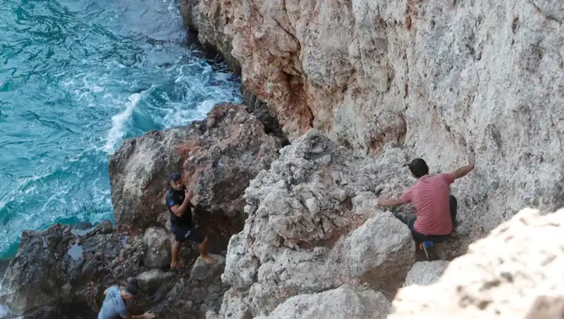 Eşiyle Görüntülü Görüşme Yapan Adam, Hayatını Kurtardı!