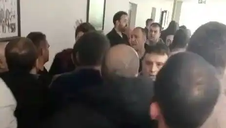 Karamürsel Belediyesi’ndeki İhale Tartışması Gün Yüzüne Çıktı