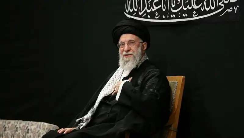 Hamaney, Savaşın Ardından Kamuoyu Önünde: Mesajı Ne Anlama Geliyor?