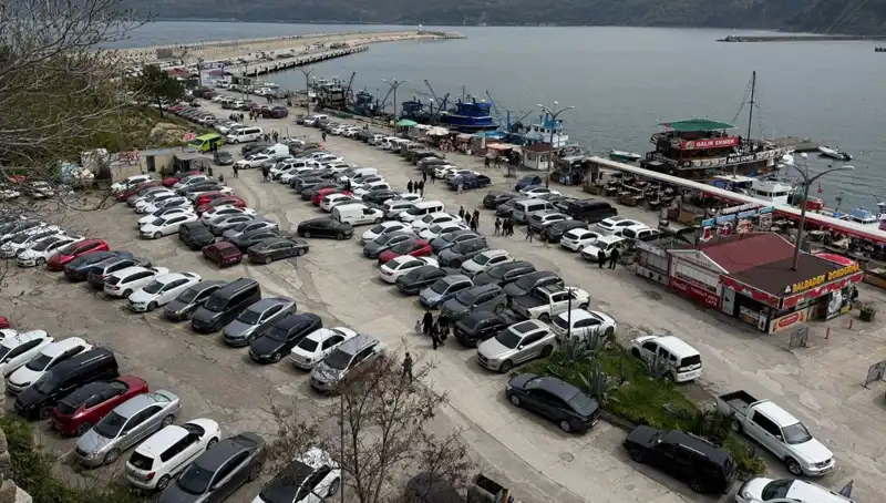 Bayram Tatilinde İllere 14 Bin Araçla Yoğun Giriş Yapıldı!