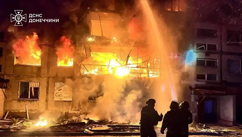 Rusya'nın İskender Füzeleriyle Vurduğu Ukrayna'da Çocuklar Hayatını Kaybetti