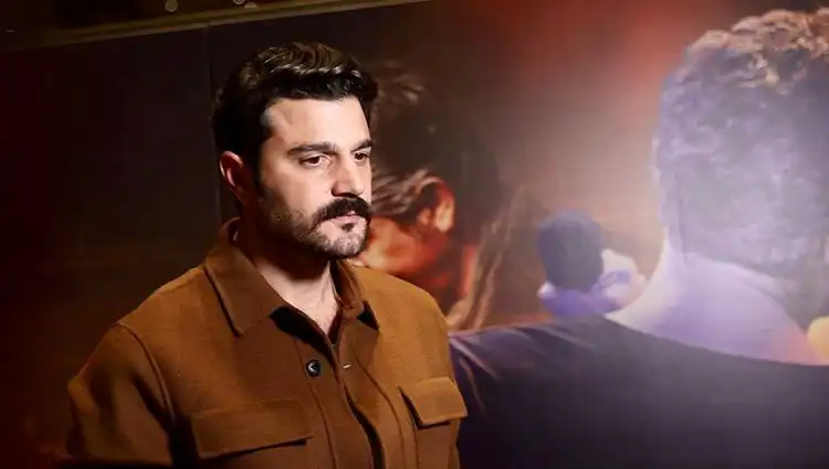 Murat Göğebakan'ın 'Kalbim Yaralı' Dizisinde Kimler Rol Alıyor?