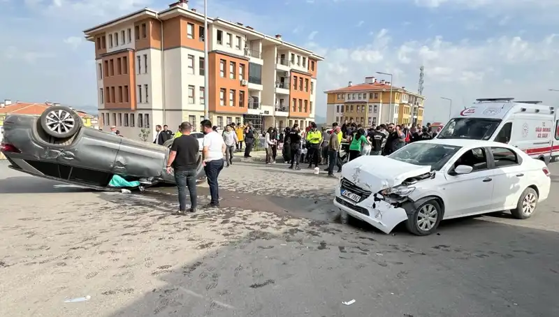 Nurdağı'nda Feci Kaza: 6 Çocuk, 9 Kişi Yaralı