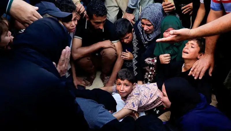 İsrail Ordusu Gazze'de Sivilleri Hedef Alarak Can Kaybını Artırıyor