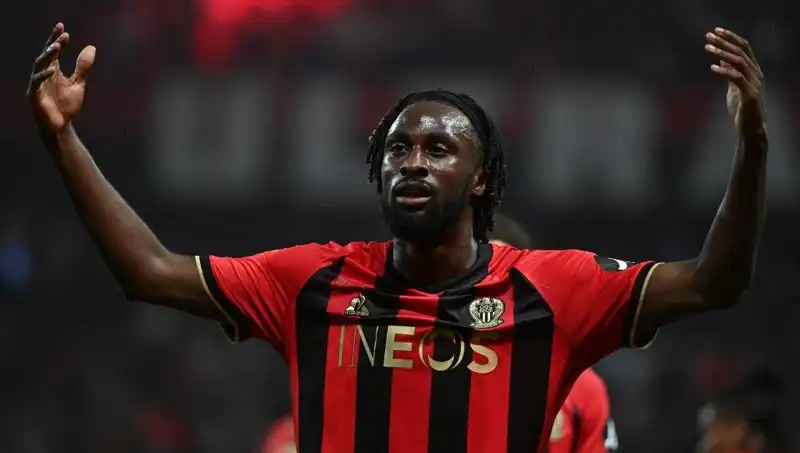 Fenerbahçe, Tecrübeli Golcü ile Kadıköy’ü Coşturacak Anlaşmayı Duyurdu!