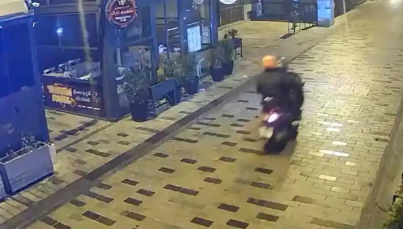 Gece Kulübüne Haraç Saldırısı: Torpil ile Silahlı Saldırı Şok Etti