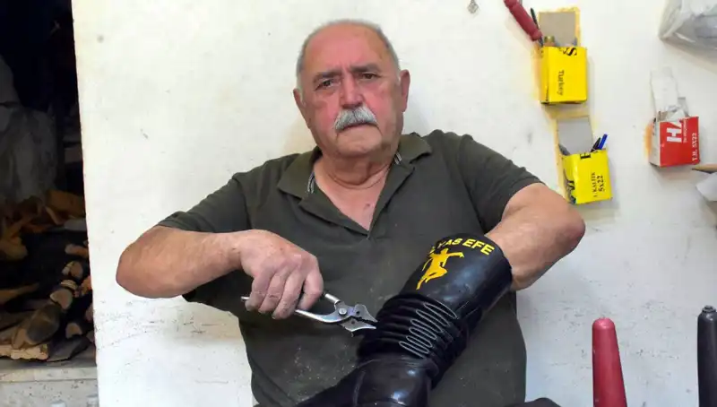 Tire'nin Usta Zanaatçısı: 64 Yıldır Süren Bir Gelenek