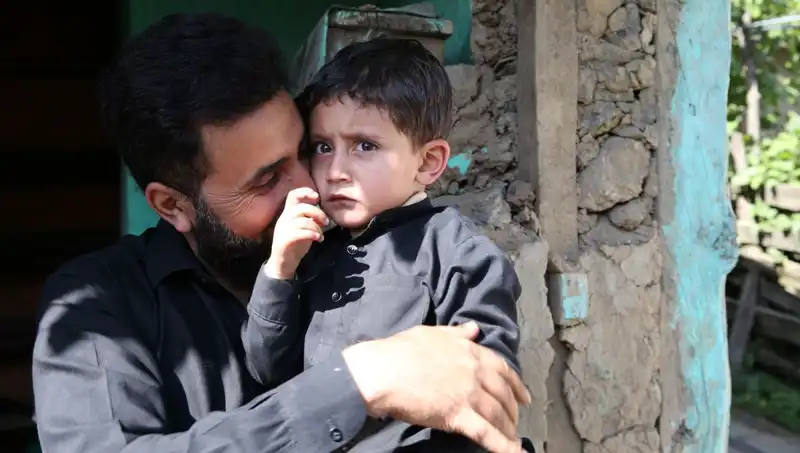 Acılı Babadan Dikkat Çeken Açıklama: "Doktora Gitti, Gelecek Diyorum"