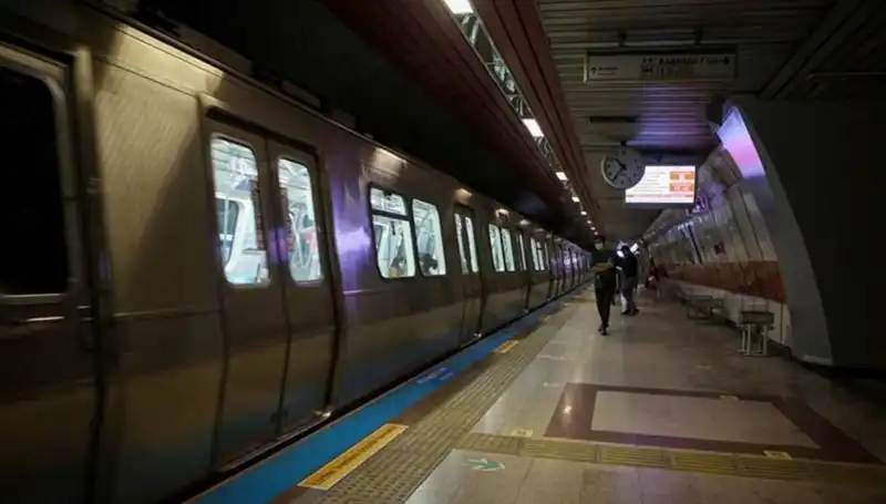 İstanbul'un Merkezinde Taksim ve Şişhane Metro İstasyonları Hizmete Girdi!