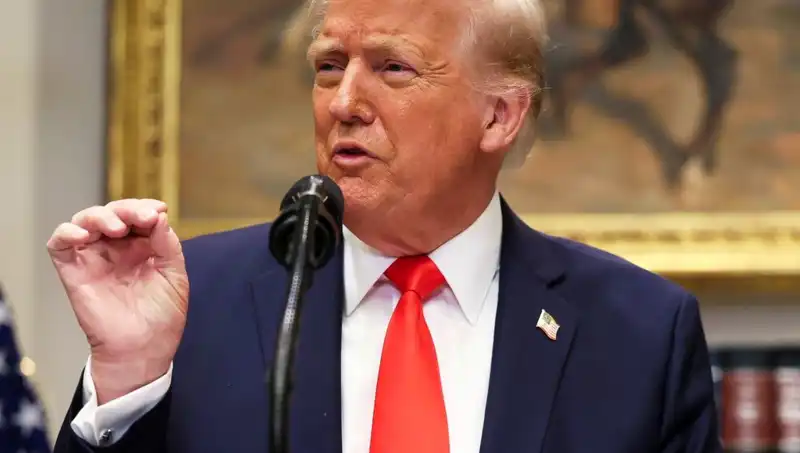 Trump'ın Elindeki Yeni İzler: Ne Anlama Geliyor?